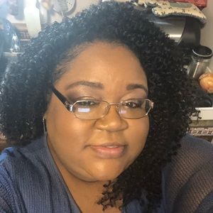 Meet your Posher, Janell